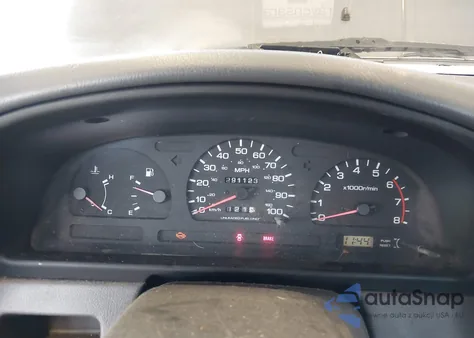 1995 Nissan Pathfinder Le/Se/Xe z USA, uszkodzony, nr VIN JN8HD17Y2SW054350